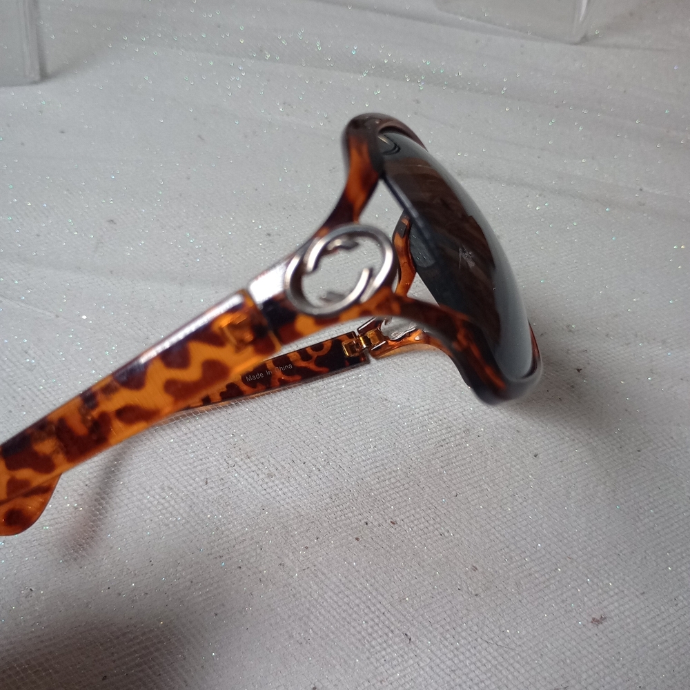 Sunglasses - Picture 6 of 6